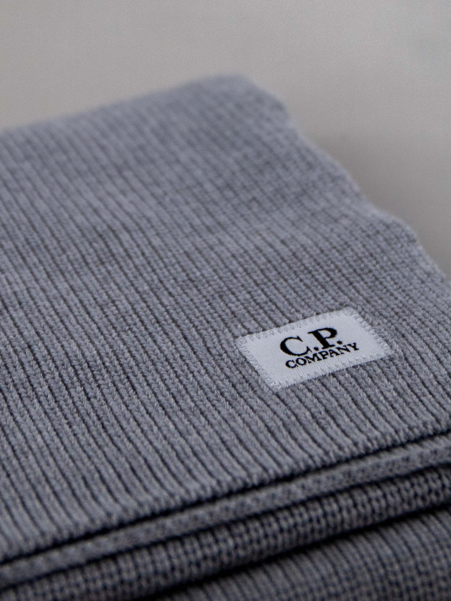 C.P. Company Sjaal Grijs Extrafine Merino Wool